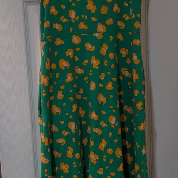 Midi Green and Yellow Tabitha Brown Dress - Picture 2 of 3